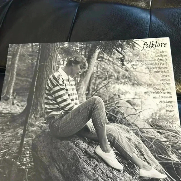 Taylor Swift - folklore (Target Exclusive, Vinyl) - Picture 6 of 7